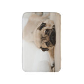 Tan Vrouw Pug Badmat (Voorkant Verticaal)