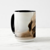 Tan Vrouw Pug Mok (Voorkant links)