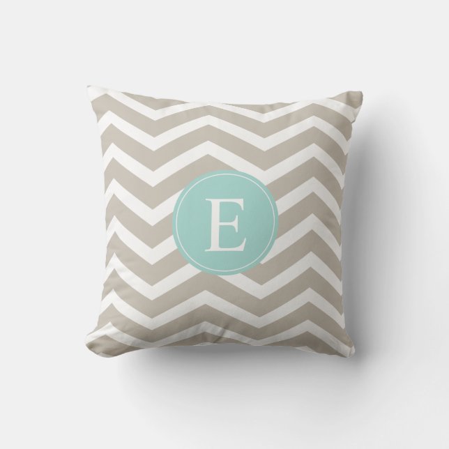 Tan White Chevron Blauwgroen monogram Kussen (Voorkant)