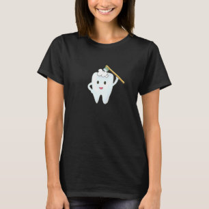 Tand reinigt de tanden met de tandenborstel t-shirt