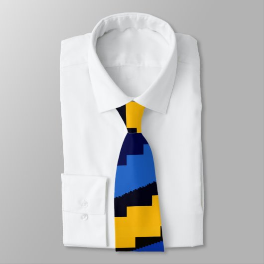 Tandachtige krokodil of trap omhoog stropdas (Gebonden)