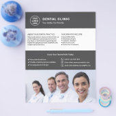 Tandartspraktijk Custom Logo Foto QR Grijs Flyer (Enkel)