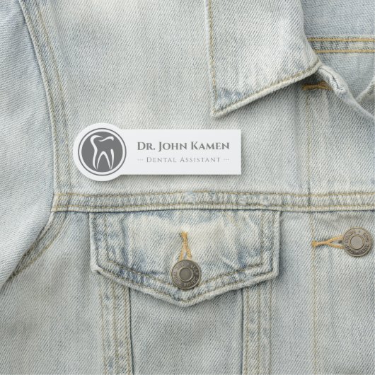 tandassistent | De Logo Teeth Naamplaatje (In situ)