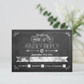 Tandem Bicycle Chalkboard Typography Wedding RSVP Kaartje (Staand voorkant)