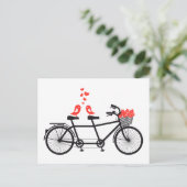 tandem fiets met schattige liefdesvogels briefkaart (Staand voorkant)