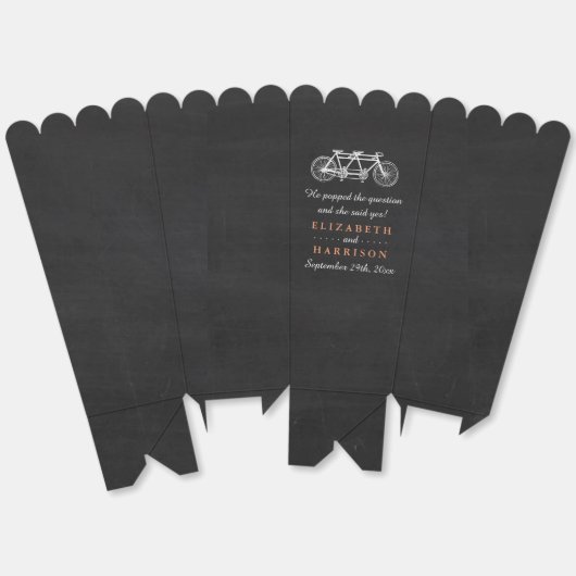 Tandem-fiets op Chalkboard Weddenschap Bedankdoosjes (Ongevouwen)
