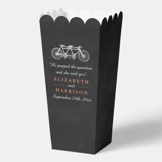 Tandem-fiets op Chalkboard Weddenschap Bedankdoosjes (Voorkant)