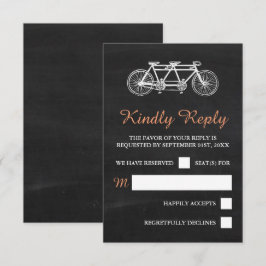 Tandem-fiets op Chalkboard Weddenschap RSVP Kaartje