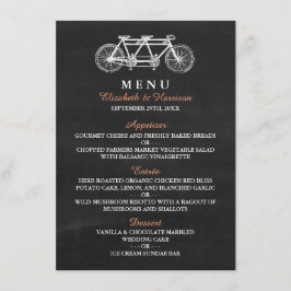 Tandem-fiets op het bord van het bruiloft menu
