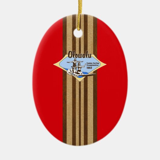 Tandem Surfing Hawaiian Faux Wood Surfboard Keramisch Ornament (Voorkant)
