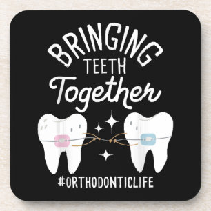 Tanden bij elkaar brengen - orthodontist bier onderzetter