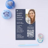 Tandheelkundige cosmetische tandarts houtskool bla flyer (Enkel)