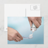 Tandpasta die op een borstel wordt ingedrukt briefkaart (Voorkant / Achterkant)