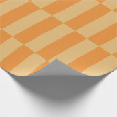 Tangerine en Wheatberry Gestreepte Patroon Ontwerp Cadeaupapier (Hoek)