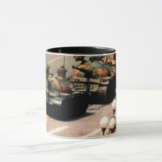 Tank Man Disgehoorzaamt symbool Mokken (Midden)