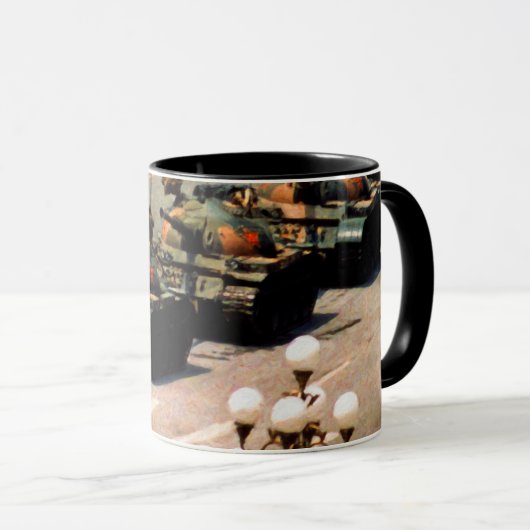 Tank Man Disgehoorzaamt symbool Mokken (Voorkant rechts)