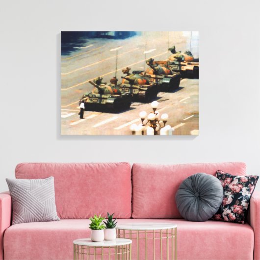 Tank Man verpakt Canvas (Insitu (Woonkamer))