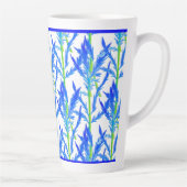 Tansy (L) op een grote latte Mok (Rechts)