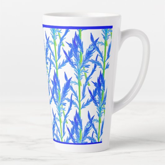 Tansy (L) op een grote latte Mok (Rechts)