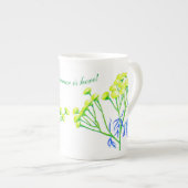 Tansy op een Bone China Mok (Voorkant rechts)