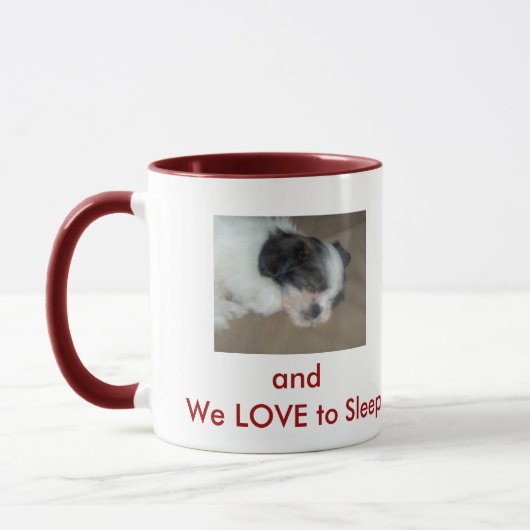 Tante Betty Mok (Links)