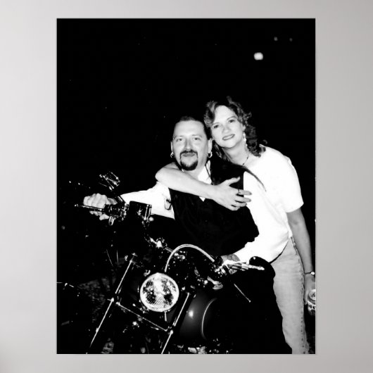 Tante Sharon Harley Black & White Poster (Voorkant)