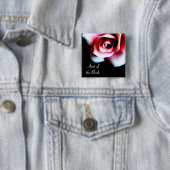 Tante van de Bride Roze I.D Button (In situ)