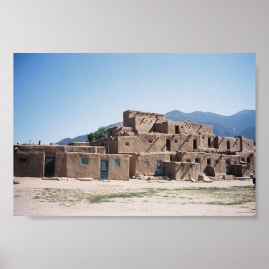 Taos Pueblo in New Mexico Poster (Voorkant)