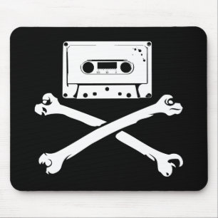 Tape & Crossbones Music Pirate Piracy Home Taping Muismat
