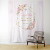 Tapiz Pink Floral Communion Backdrop Wandkleed (In situ)