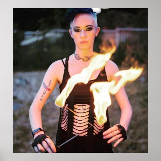 Tara Shannon Poster (Voorkant)