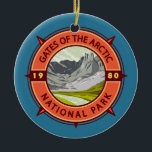 Tarieven van de Arctic National Park Retro Compass Keramisch Ornament<br><div class="desc">Gates van het Arctic vectorkunstwerk ontwerp. Het park is het meest noordelijke natuurpark in de Verenigde Staten,  dat volledig ten noorden van de Arctische cirkel ligt.</div>