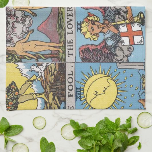 Tarot Card Collage Theedoek (Gevouwen)