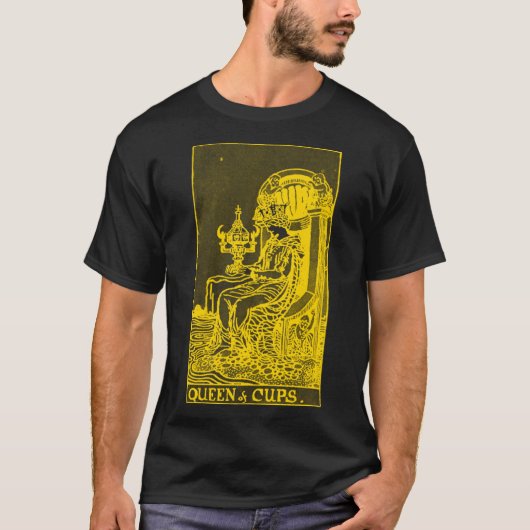  TAROT KAART QUEEN OF CUPS T-SHIRT (Voorkant)