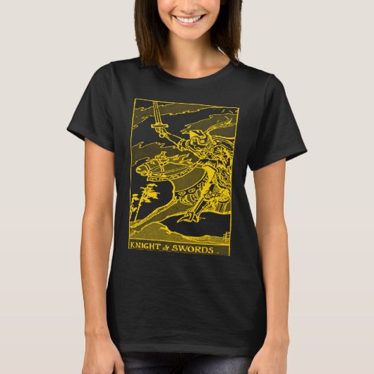  TAROT KAART RIDDER VAN ZWAARDEN T-SHIRT (Voorkant)