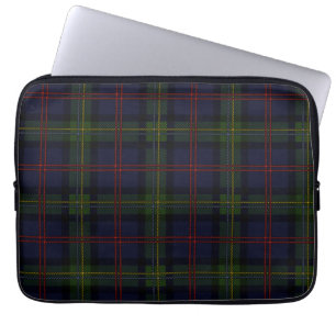 Tartan Clan Malcolm Pset Olive Green Paars Check Laptop Sleeve