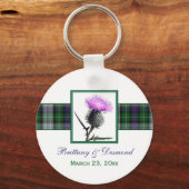 Tartan en Thistle Wedding Favor Sleutelhanger (Voorkant)