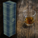 Tartan - Navy Blue en Slate Green Wijn<br><div class="desc">Tartan in blauw van de marine en twee tinten leisteengroen. Andere beschikbare kleurwegen.</div>