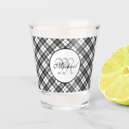 Tartanpatroon Kerstzwart wit monogram Shot Glas (Voorkant)