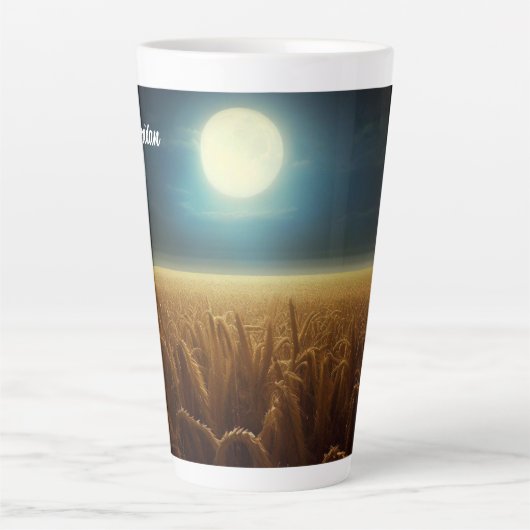 Tarweveld onder maanlicht latte mok (Voorkant)