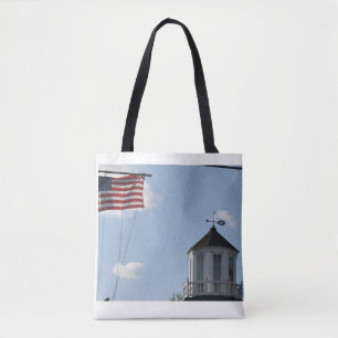 Tas Amerikaanse vlag en vuurtoren bovenkant
