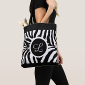 Tas met monogram zebra motief en leren rand (Dichtbij)
