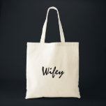 Tas met wifeiën voor bruidhuwelijksreis of huwelij<br><div class="desc">Wifey tas voor bruidhuwelijksreis of bruiloft. Ideaal voor gebruik in briden tijdens bridale planning of Vrijgezellenfeest cadeau.</div>