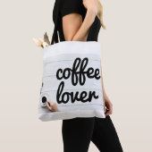 Tas met witte koffie (Dichtbij)