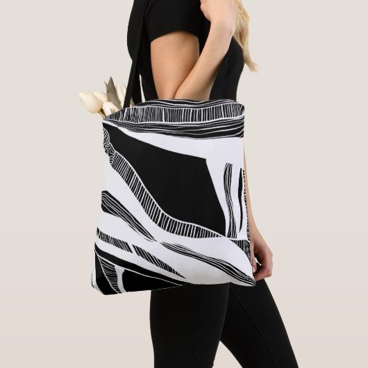 Tas met zwarte en witte golven (Dichtbij)