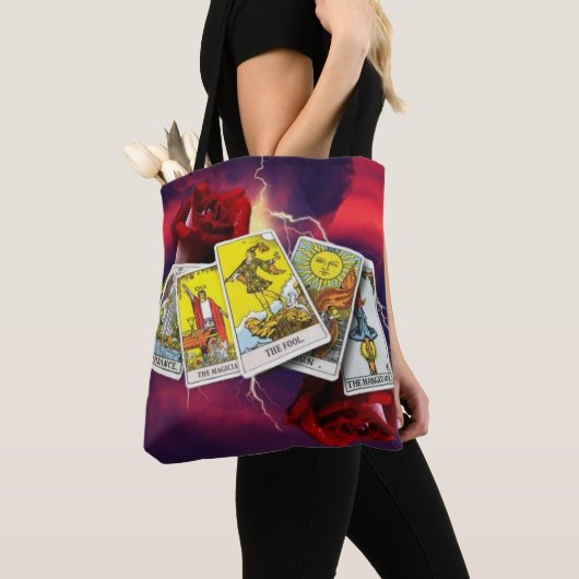 Tas tarotkaart (Dichtbij)