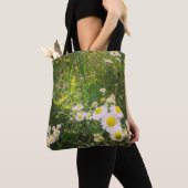 Tas van wilde bloemen (Dichtbij)