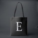 Tasje met gepersonaliseerde monogram en naam tote bag<br><div class="desc">Cadeau met gepersonaliseerde monogram en naam
Kenmerken gepersonaliseerde monogram en naam in klassieke schreeflettertype.

Perfect voor bruiloften,  feestdagen,  familiebijeenkomsten en voor elke speciale gelegenheid.</div>
