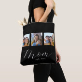 Tasje met 'Mom Established Script Black 3 Photo' Tote Bag (Dichtbij)