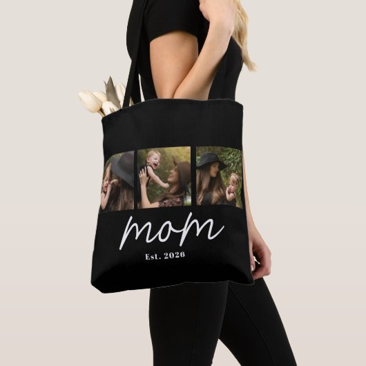 Tasje 'Mom Established Script Black 3 Photo' Tote Bag (Dichtbij)